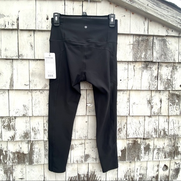 Layer 8 Extended Waistband 7/8 Leggings - Picture 3 of 8